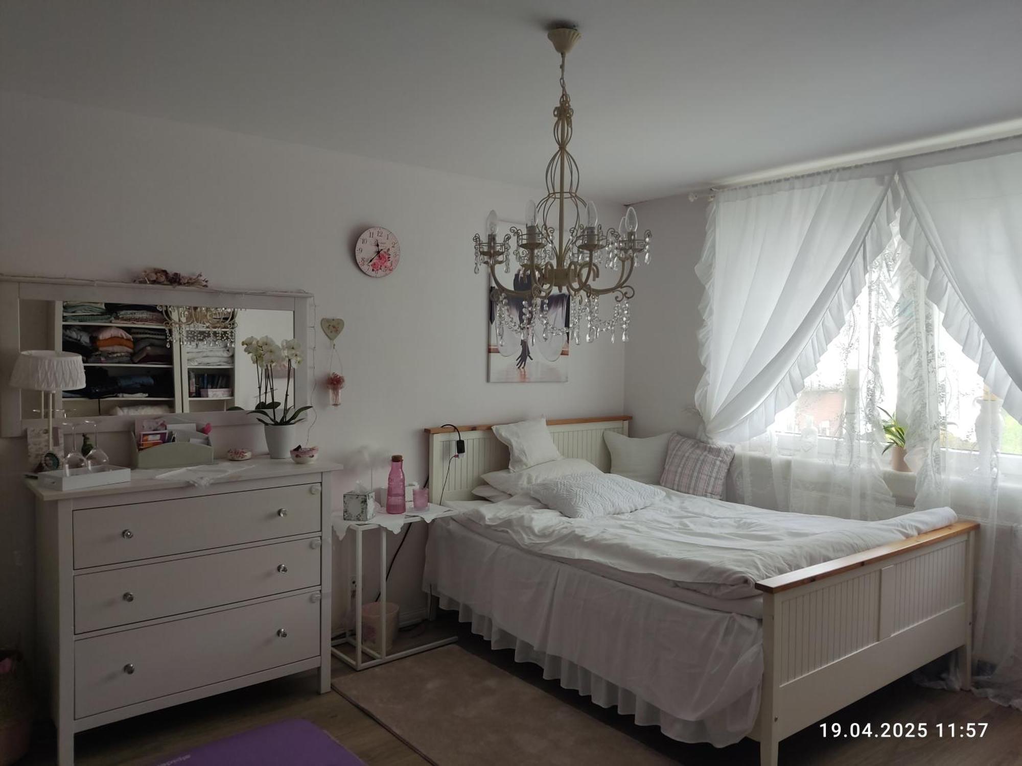 Romantischer Traum, Zimmer Mit Tv Inkl Netflix Super Late Check In Moeglich Bielefeld Ngoại thất bức ảnh