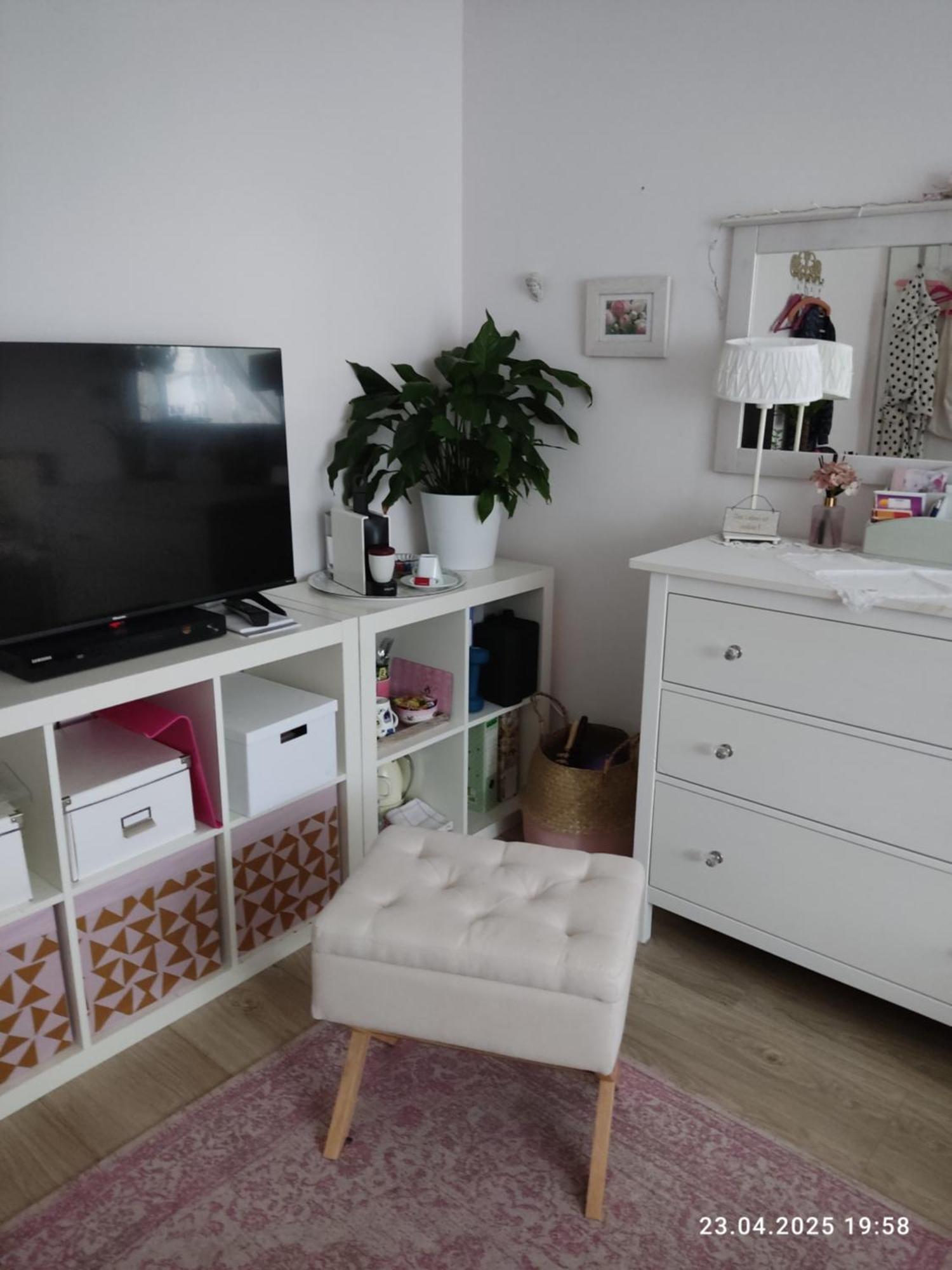 Romantischer Traum, Zimmer Mit Tv Inkl Netflix Super Late Check In Moeglich Bielefeld Ngoại thất bức ảnh